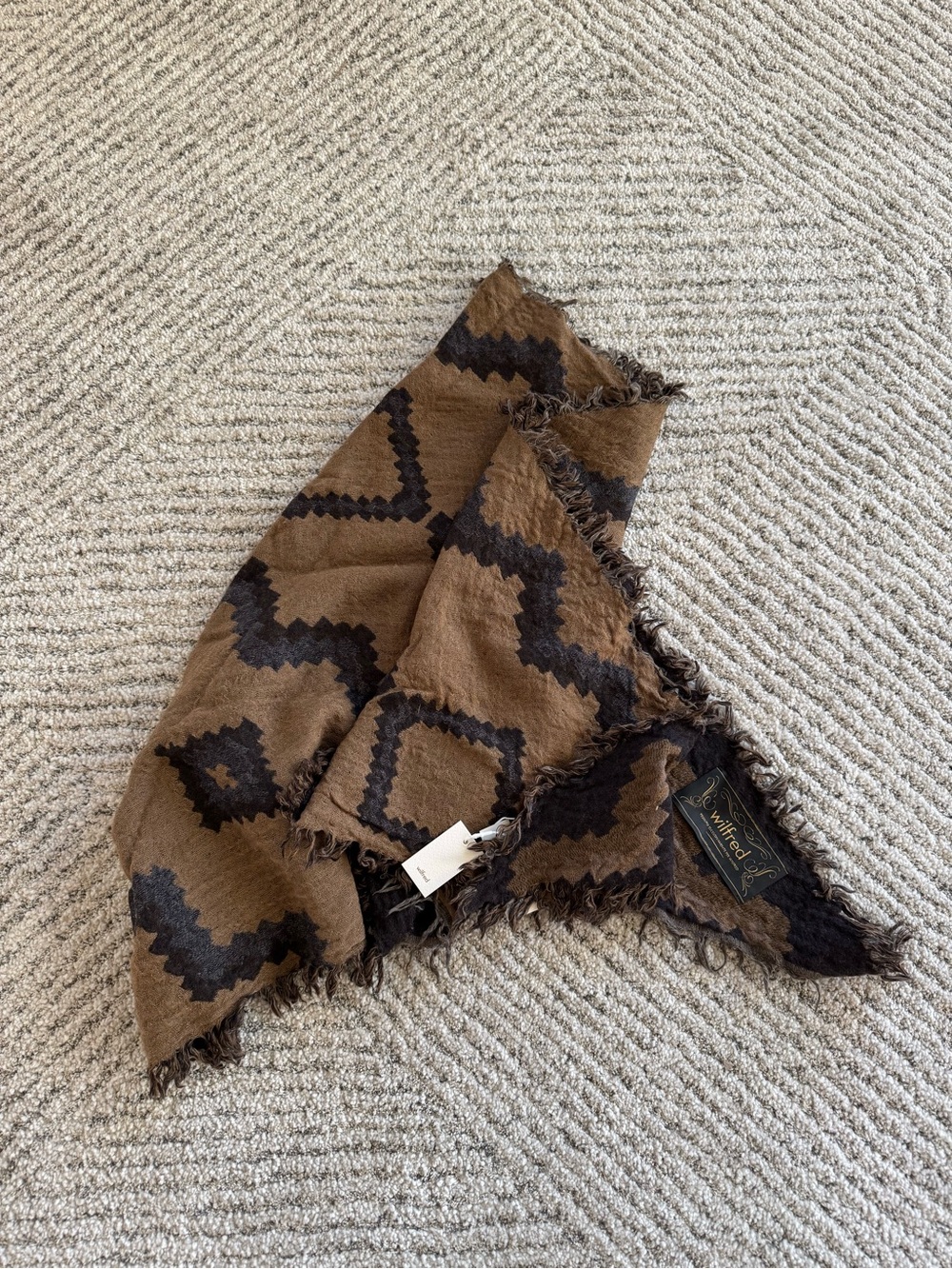 Aritzia Wilfred Diamond Square Wool Scarf Black Brown Grey Zig Zag Print NWT